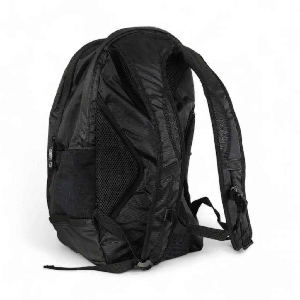 mochila-munich-basic-negro-plata-es-1-1100&#215;1100