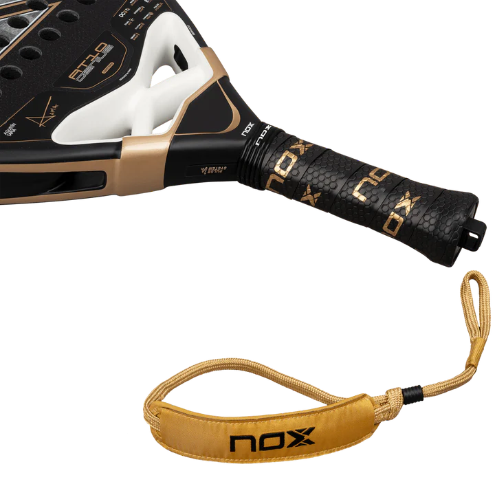 Pala NOX AT10 Genius 18K Alum. 2026 by Agustín Tapia