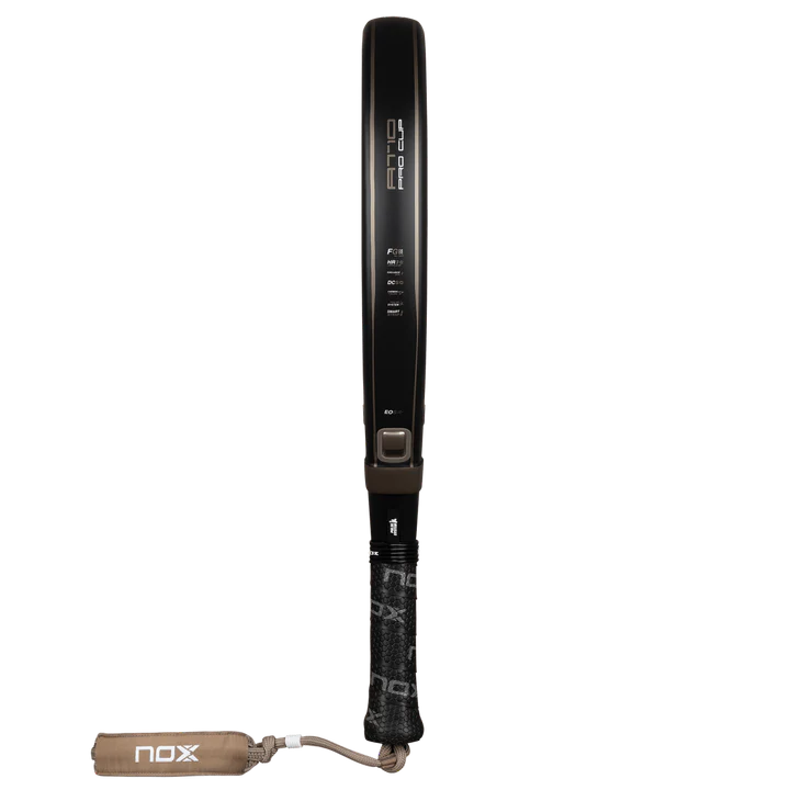 Pala NOX AT10 Pro Cup Hard by Agustin Tapia 2026