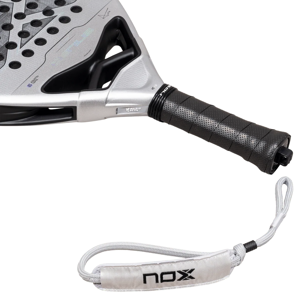 Pala NOX AT10 Genius 12K Xtrem 2027 by Agustin Tapia